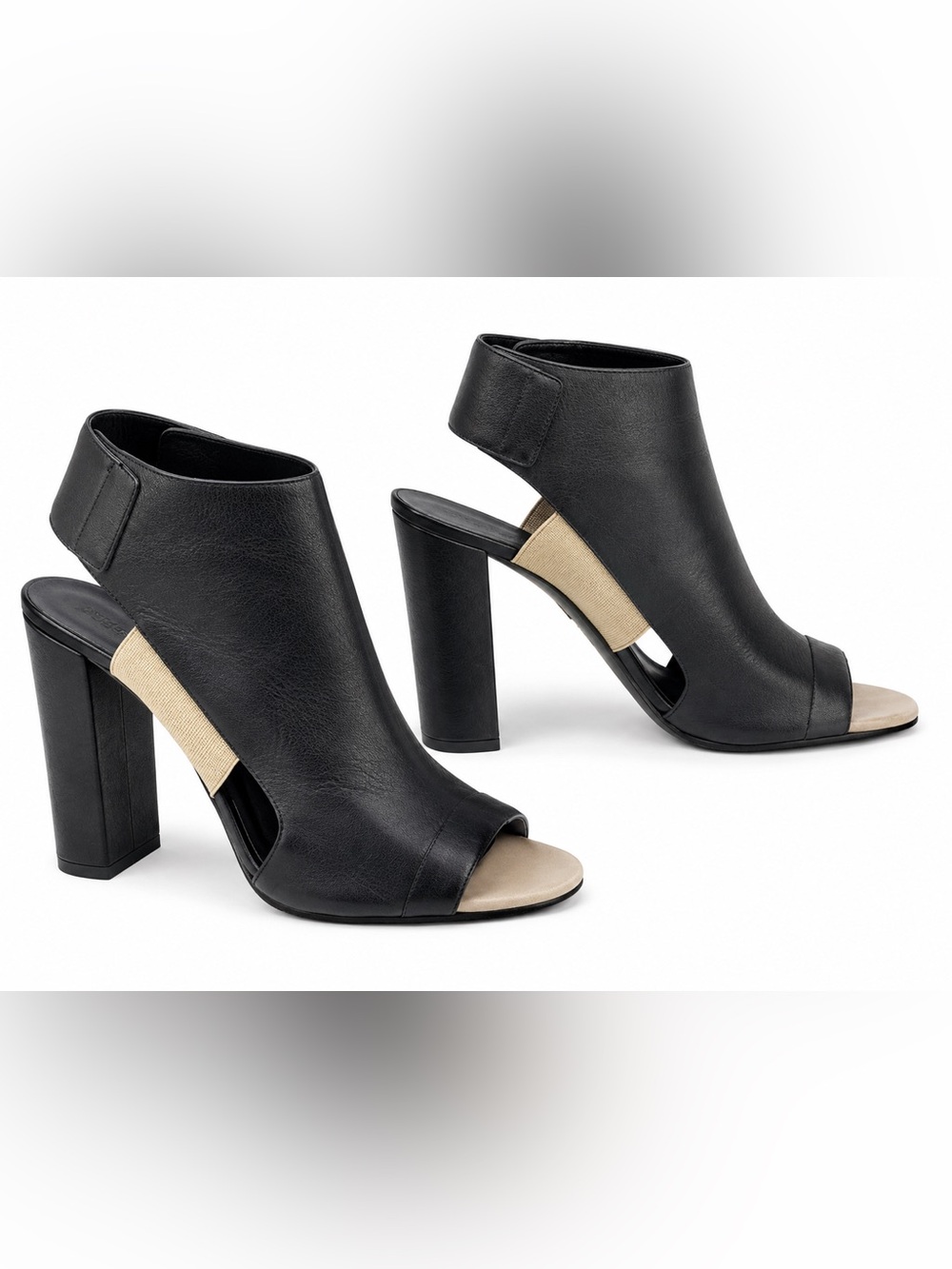 Vince Black Leather Peep Toe Ankle Sandal Booties Block Heel Size 10 Italy